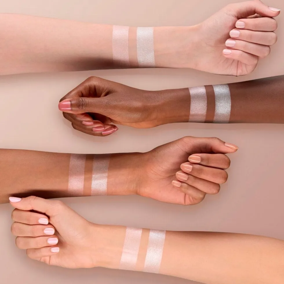 Catrice 010 Highlight To Hell Highlighting Eyeshadow