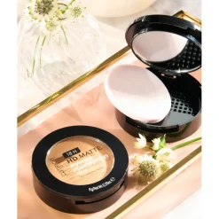 Catrice 18H HD Matte 030W Powder Foundation