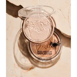 Catrice More Than Glow Ultimate Platinum Glaze Highlighter