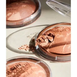 Catrice Sun Lover Glow 010 Sun-Kissed Bronze Bronzing Powder