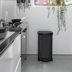 Curver Decobin Prullenbak 50L