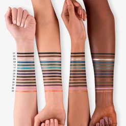 Essence 01 Black Fever Long-Lasting Oogpotlood