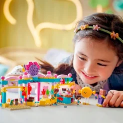 LEGO Friends 42649 Heartlake City Snoepwinkel