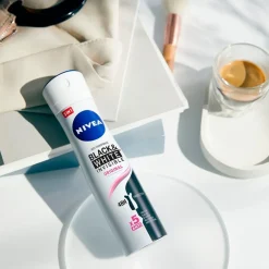 NIVEA Black & White Invisible Original Antitranspirant Spray